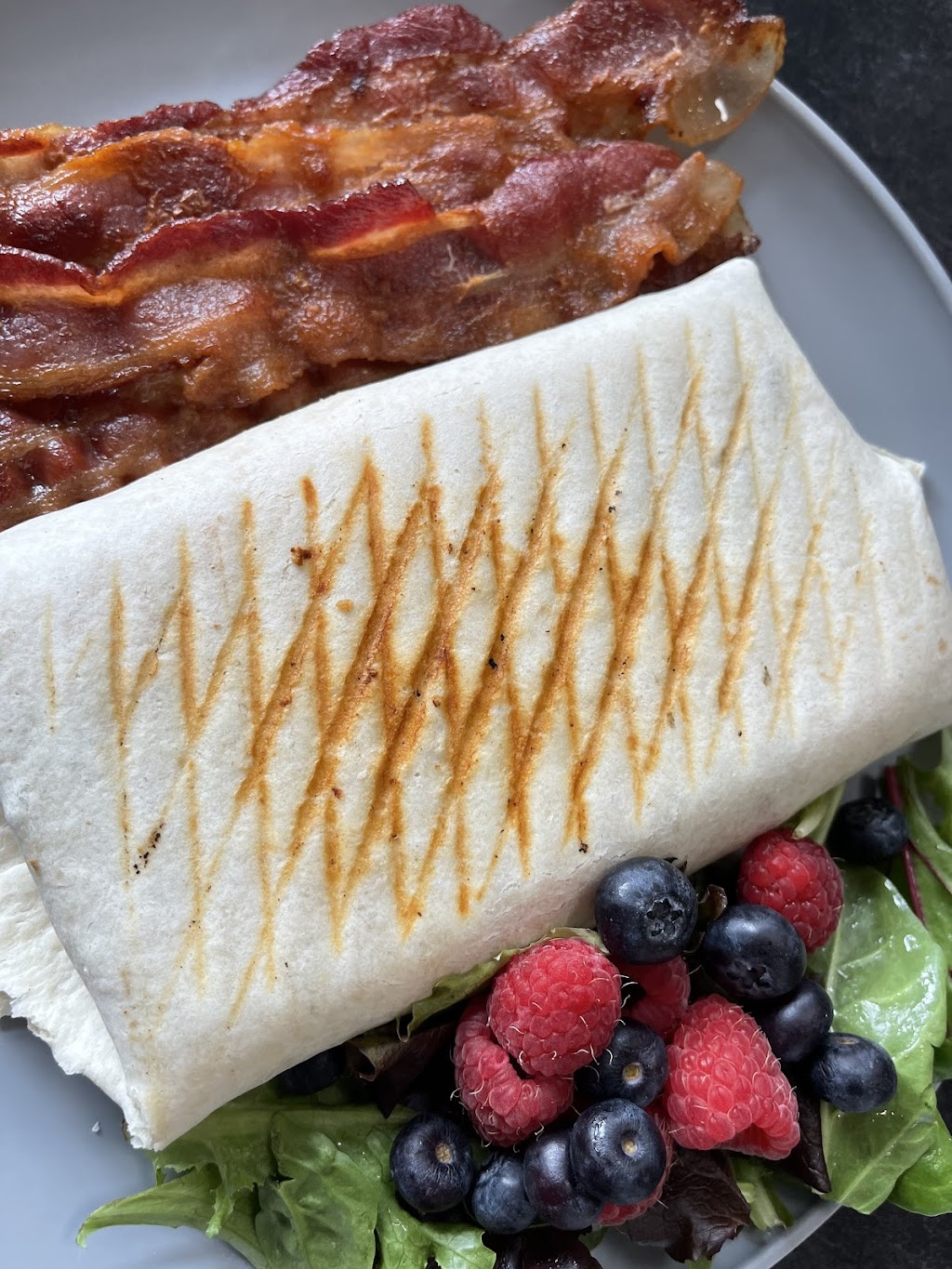 11 Bravo Coffee House | cafe | 101 E Jones St, Milford, IL 60953, USA | 2175790640 OR +1 217-579-0640