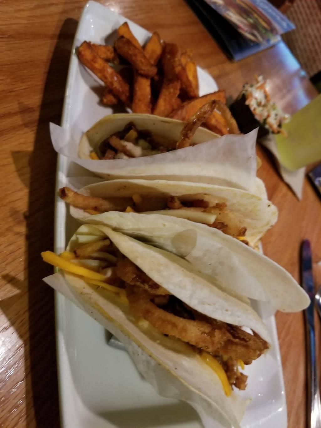 Applebees Grill + Bar | restaurant | 172 Cassidy Blvd, Pikeville, KY 41501, USA | 6064331815 OR +1 606-433-1815