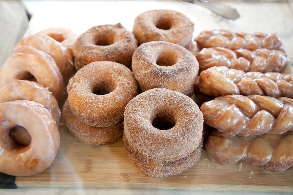 One Fine Food | restaurant | 800 Erskine Ave, Peterborough, ON K9J 5T9, Canada | 7057426200 OR +1 705-742-6200