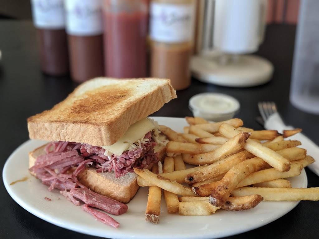 Down South Barbecue | restaurant | 830 A1A N, Ponte Vedra Beach, FL 32082, USA | 9042739902 OR +1 904-273-9902