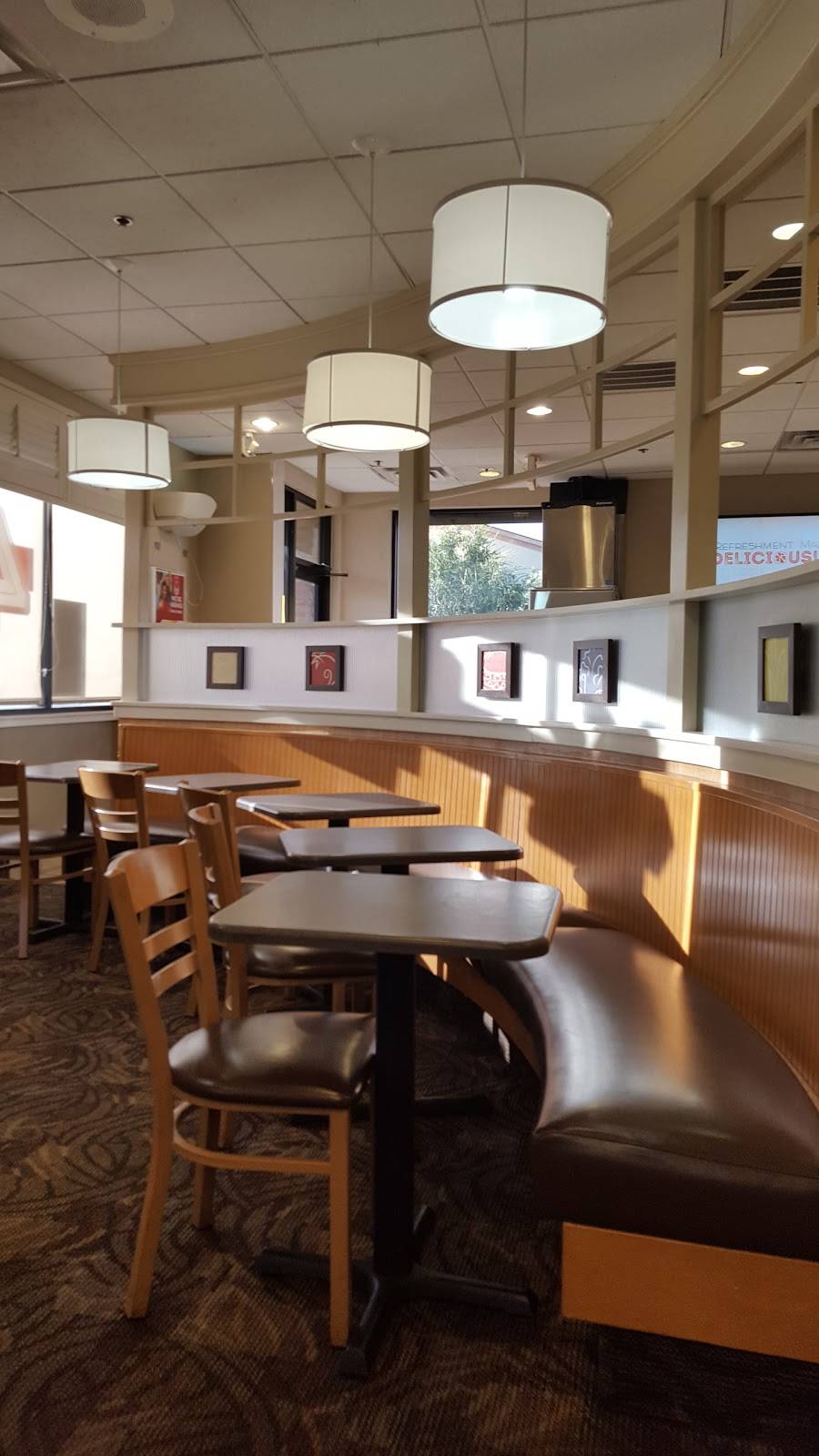 Wendys | restaurant | 4684 E Ray Rd, Gilbert, AZ 85296, USA | 4808403043 OR +1 480-840-3043