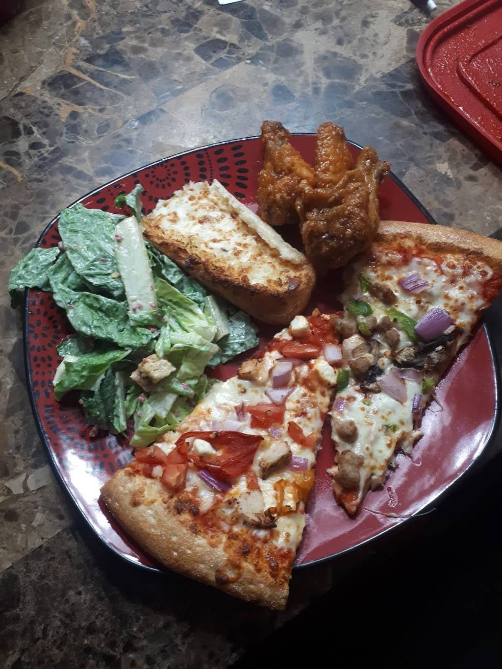 TITOS PIZZA DELHI | restaurant | 384 James St, Delhi, ON N4B 2B7, Canada | 5195821919 OR +1 519-582-1919