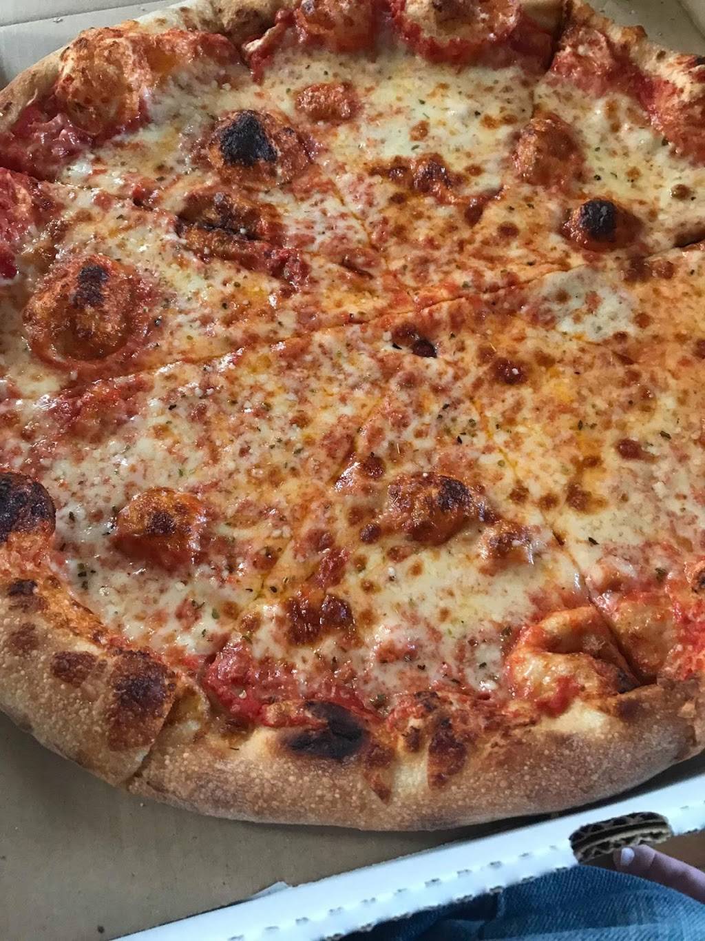 B-Street Subs | restaurant | 429 Baltimore St, Hanover, PA 17331, USA | 7176370893 OR +1 717-637-0893