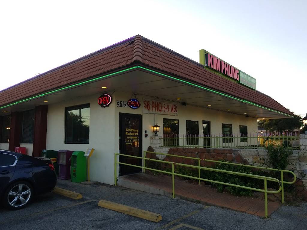 Kim Phung Restaurant | restaurant | 315 N Bell Blvd, Cedar Park, TX 78613, USA | 5125848064 OR +1 512-584-8064