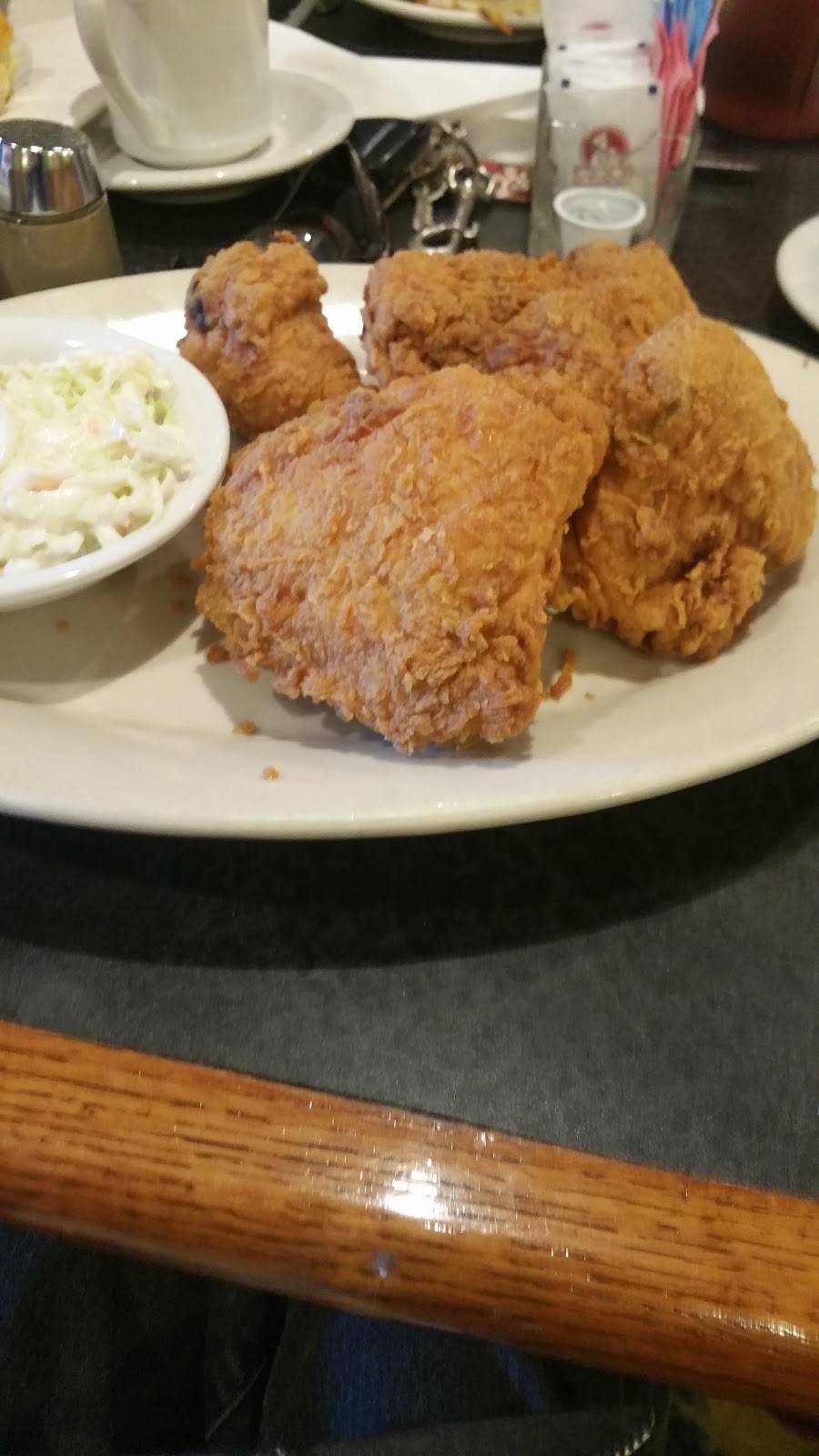 Oakfield Family Restaurant | restaurant | 27W229 Geneva Rd, Winfield, IL 60190, USA | 6306903303 OR +1 630-690-3303