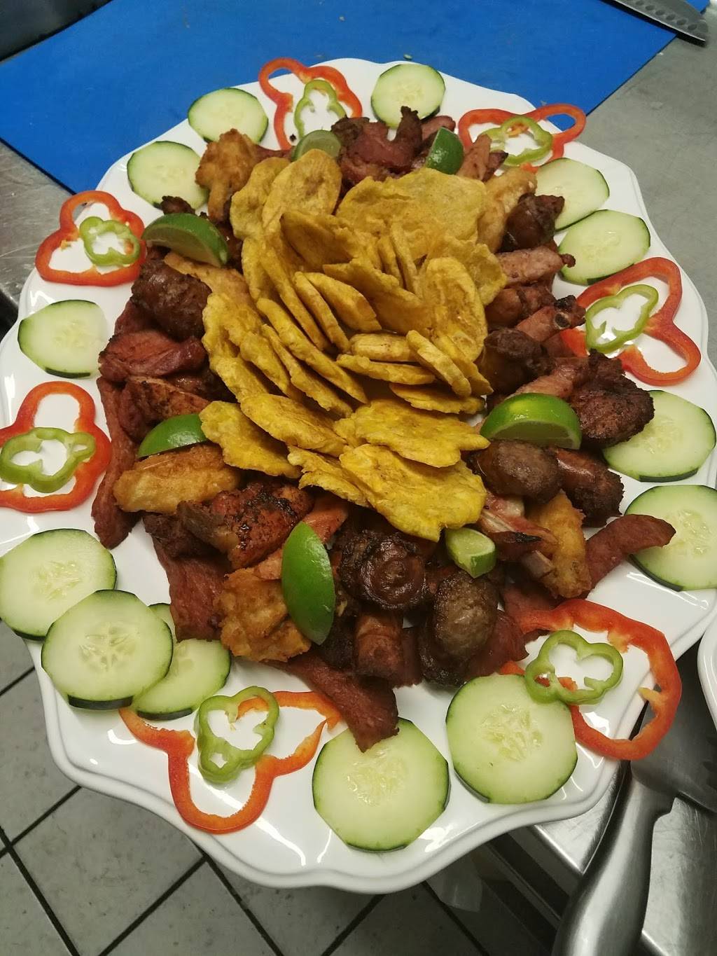 La Parada Del Buen Sabor | restaurant | 438 Saw Mill River Rd, Yonkers, NY 10701, USA | 9144574324 OR +1 914-457-4324