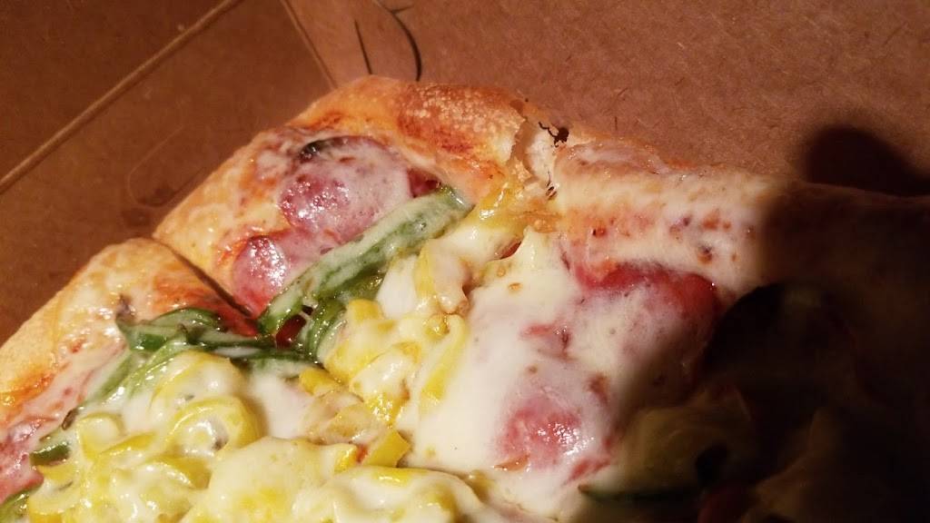 Pizza Oven | restaurant | 1589 N Main St, North Canton, OH 44720, USA | 3304944100 OR +1 330-494-4100