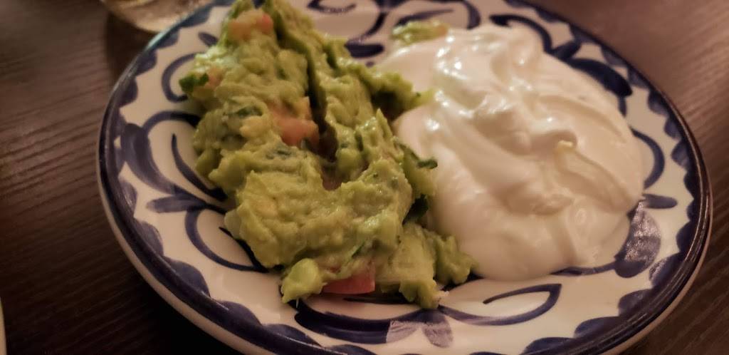 El Garcia Restaurant | restaurant | 7515 N Western Ave, Chicago, IL 60645, USA | 8722087144 OR +1 872-208-7144