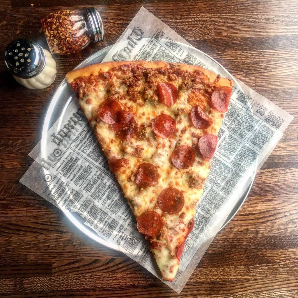 Bacci Pizzeria | restaurant | 1421 W Taylor St, Chicago, IL 60607, USA | 3128373181 OR +1 312-837-3181