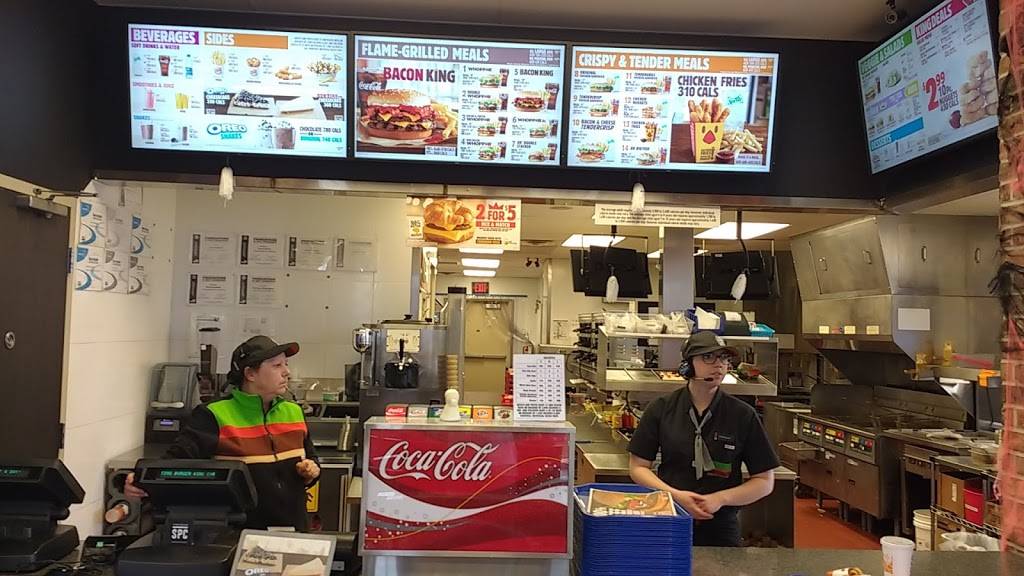 Burger King | restaurant | 766 St Clair St Rr7, Chatham, ON N7M 5J7, Canada | 5193512313 OR +1 519-351-2313