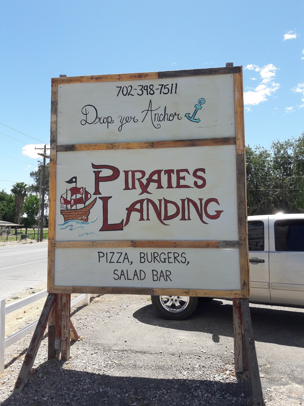 Pirates Landing a Place for food and fun | restaurant | 3113 N Moapa Valley Blvd, Moapa Valley, NV 89021, USA | 7023987511 OR +1 702-398-7511