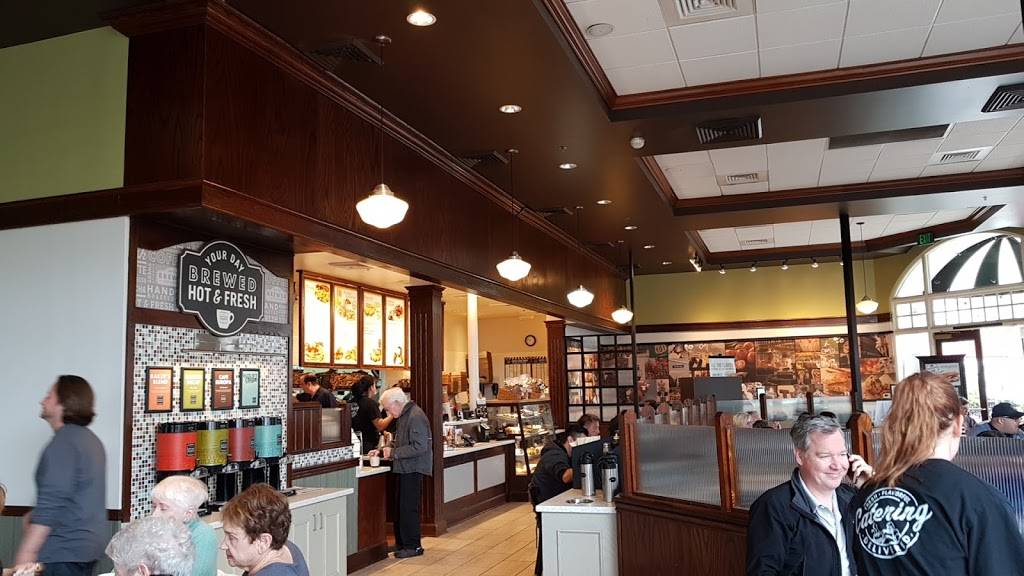 Corner Bakery Cafe | bakery | 4776 Commons Way b1, Calabasas, CA 91302, USA | 8188767340 OR +1 818-876-7340