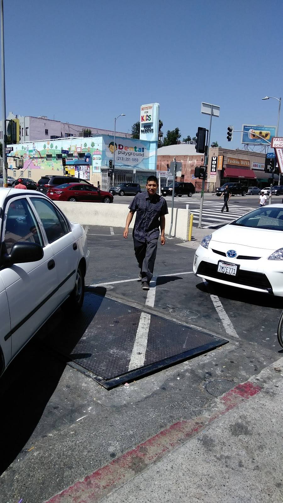 Marielas Taco Restaurant | restaurant | 3662 W 3rd St, Los Angeles, CA 90020, USA | 2133817356 OR +1 213-381-7356