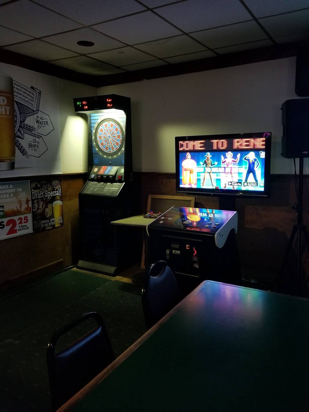 Renes | restaurant | 31022 Ann Arbor Trail, Westland, MI 48185, USA | 7344252454 OR +1 734-425-2454