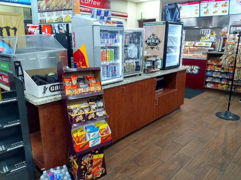 Chesters Chicken | restaurant | 227 W Main St, Greensburg, IN 47240, USA | 8126633777 OR +1 812-663-3777