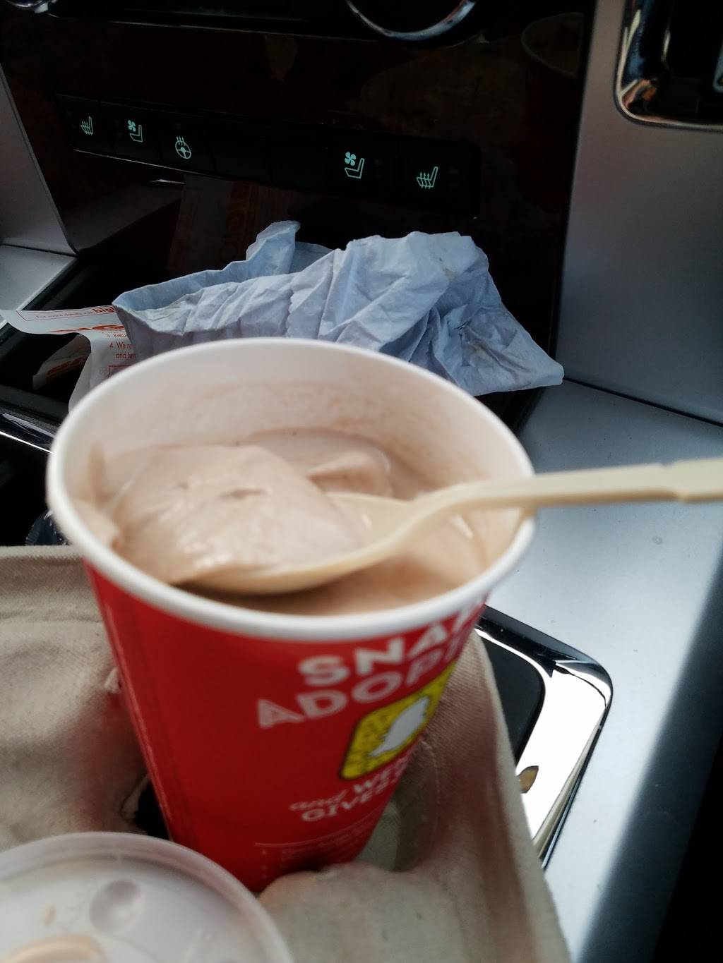 Wendys | restaurant | 3000 Broadway N.E, Knoxville, TN 37917, USA | 8656888633 OR +1 865-688-8633