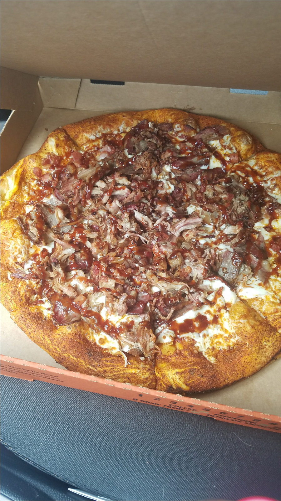 Little Caesars Pizza | meal takeaway | 1013 Division St, Burlington, IA 52601, USA | 3197520094 OR +1 319-752-0094