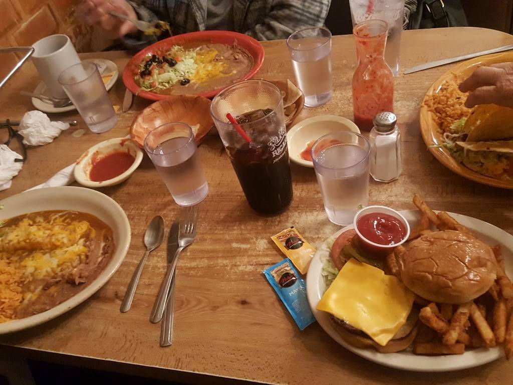 Mi Amigo Ricardo | restaurant | 821 E Florence Blvd, Casa Grande, AZ 85122, USA | 5208363858 OR +1 520-836-3858