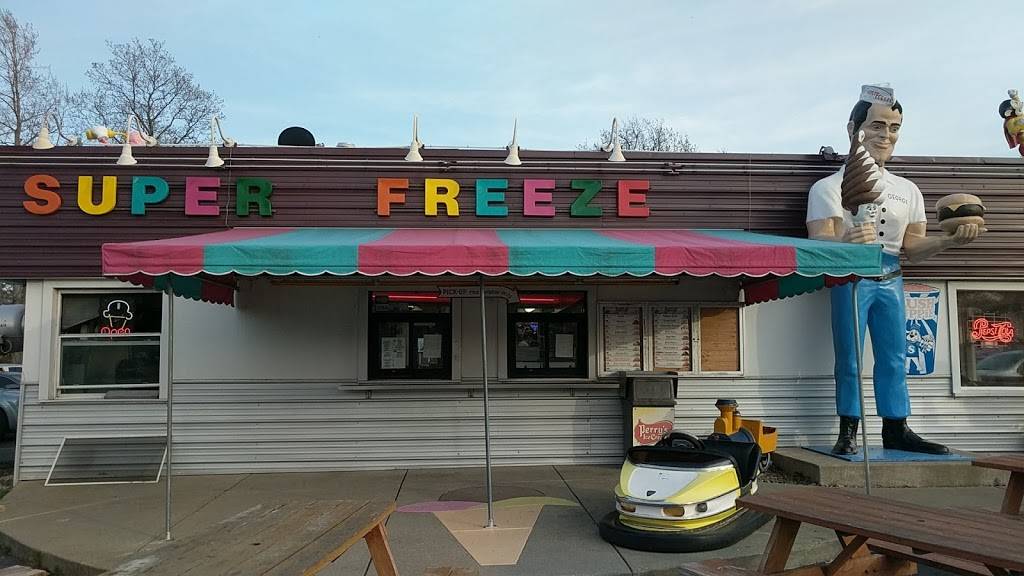 Super Freeze Drive In | restaurant | 6865 Erie Rd, Derby, NY 14047, USA | 7169475557 OR +1 716-947-5557