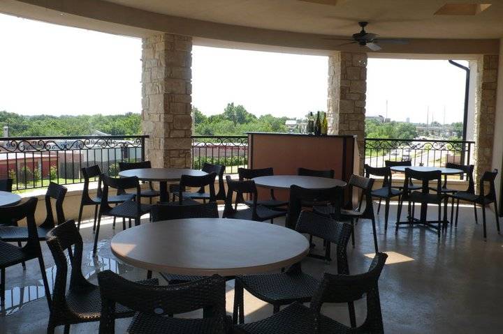 Pearls Oyster Bar | restaurant | 5641 N Classen Blvd, Oklahoma City, OK 73118, USA | 4058488008 OR +1 405-848-8008