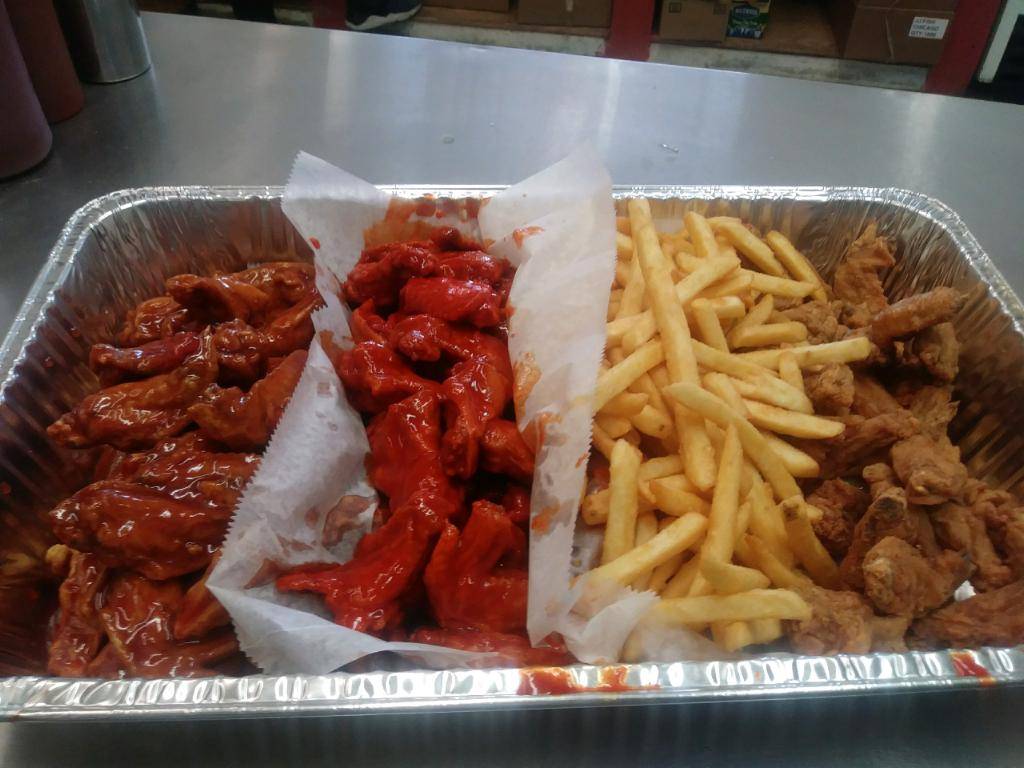 J&J Fish And Chicken | restaurant | 6814 S Stony Island Ave, Chicago, IL 60649, USA | 7736676617 OR +1 773-667-6617