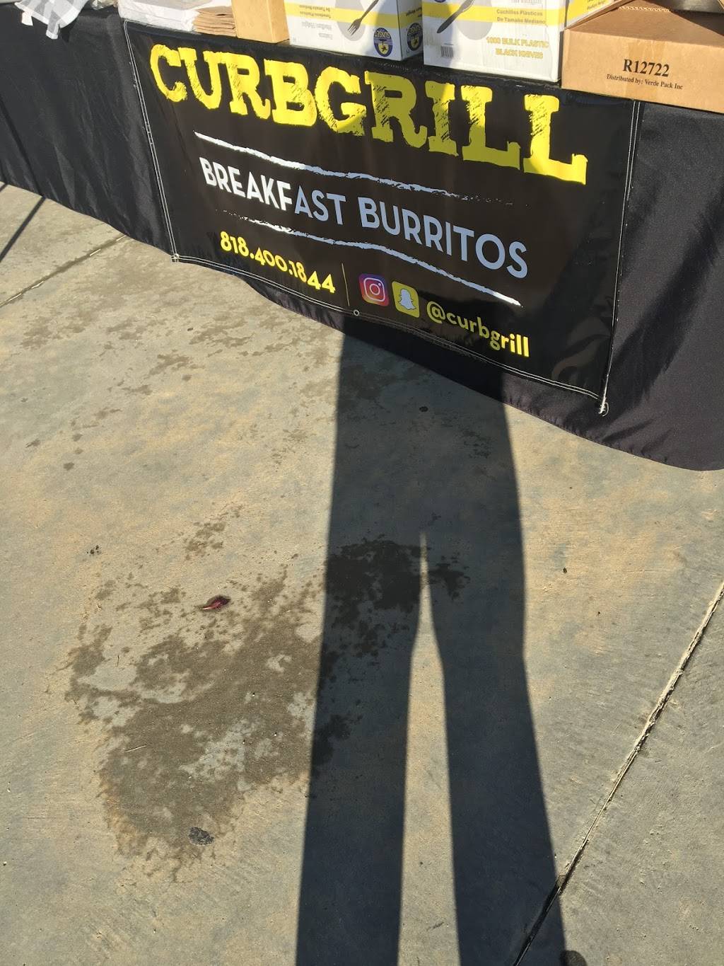 Curbgrill | restaurant | 7499 N Clybourn Ave, Sun Valley, CA 91352, USA | 8184001844 OR +1 818-400-1844