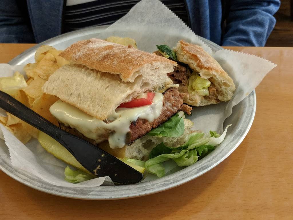 Mayberrys Soups & Sandwiches | meal takeaway | 30 W Main St, Brevard, NC 28712, USA | 8288628646 OR +1 828-862-8646