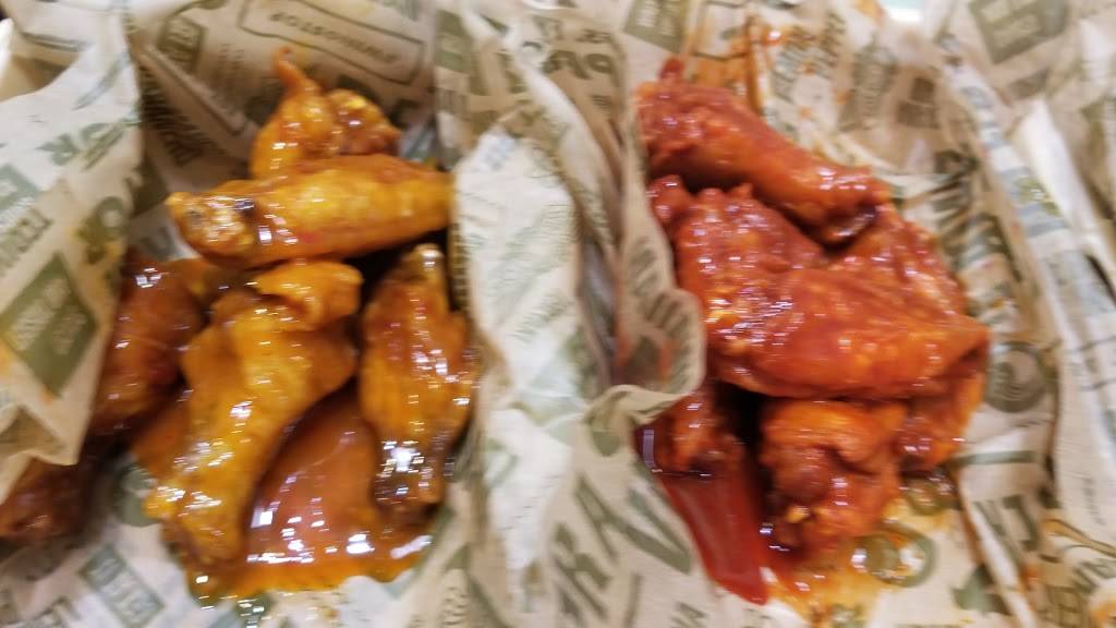 Wingstop | restaurant | 5706 W Touhy Ave, Ste A-2, Niles, IL 60714, USA | 8476479464 OR +1 847-647-9464