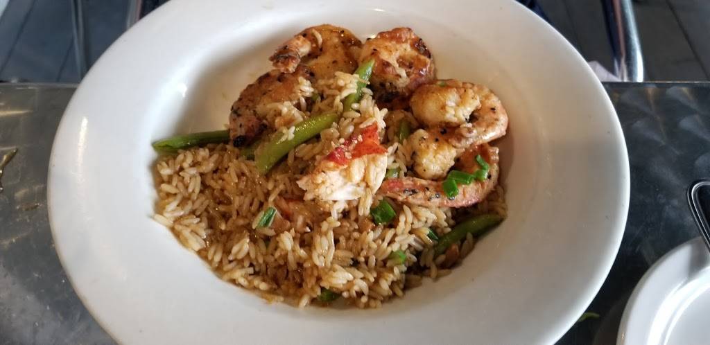 Eastside Grill | restaurant | 19 Strong Ave, Northampton, MA 01060, USA | 4135863347 OR +1 413-586-3347