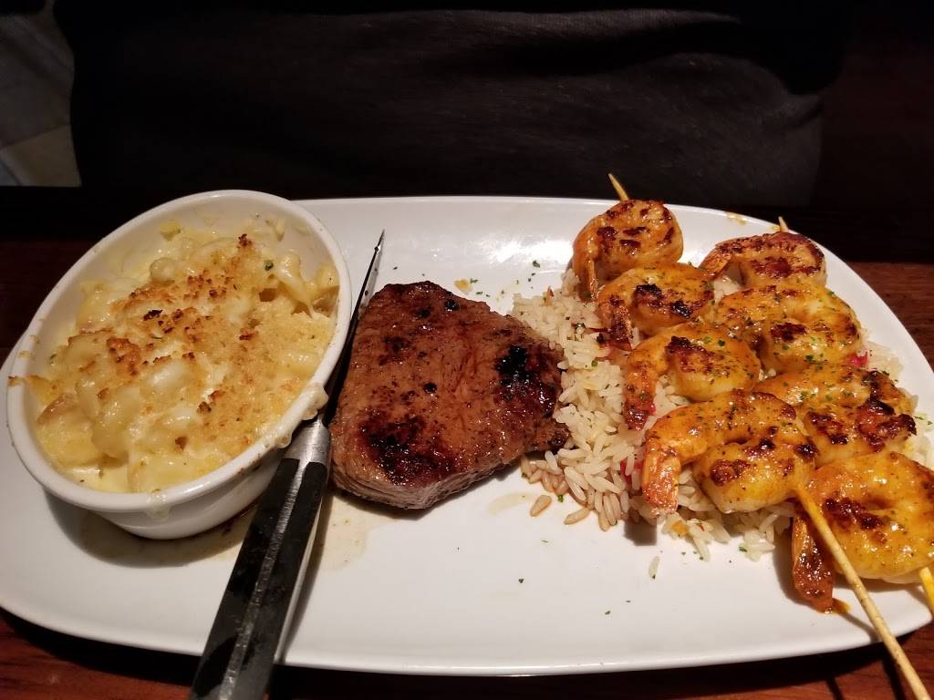LongHorn Steakhouse | meal takeaway | 7231 Youree Dr, Shreveport, LA 71105, USA | 3187970679 OR +1 318-797-0679