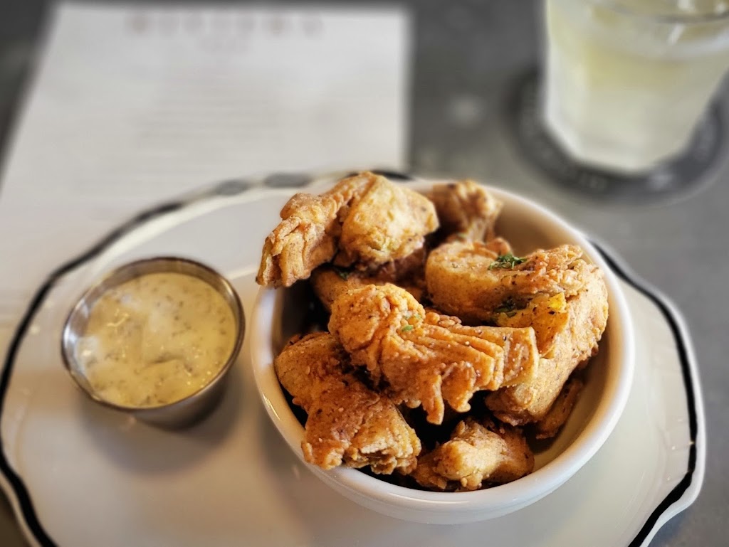 Riviera Bar | restaurant | 20 W Figueroa St, Santa Barbara, CA 93101, USA | 8056795170 OR +1 805-679-5170