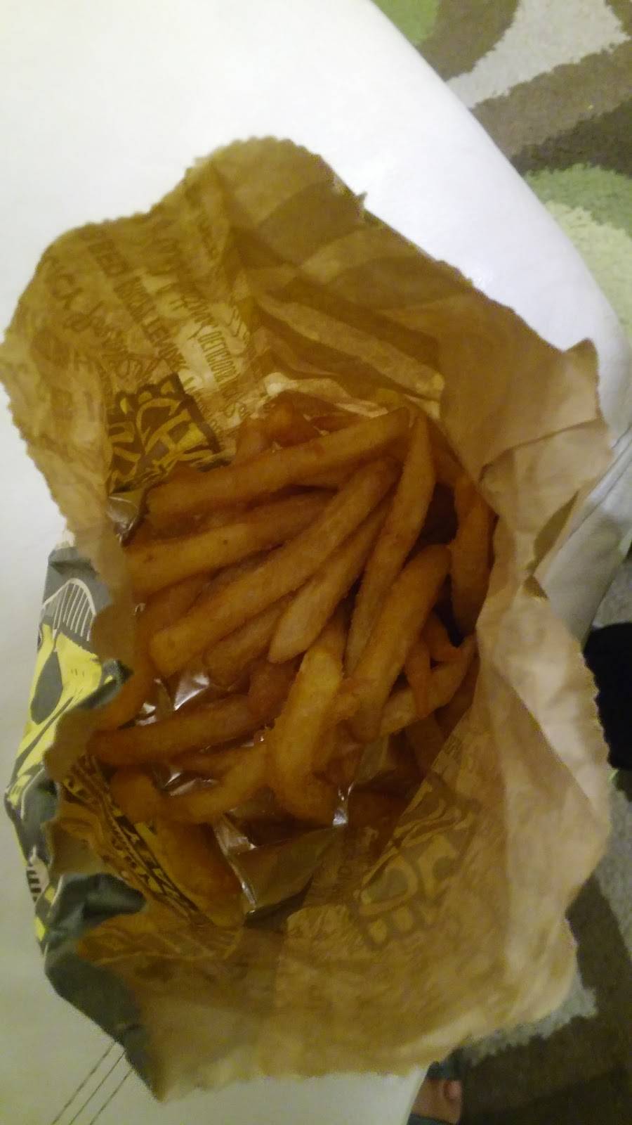 Golden Chick | meal takeaway | 1610 S Fort Hood St, Killeen, TX 76542, USA | 2545547939 OR +1 254-554-7939