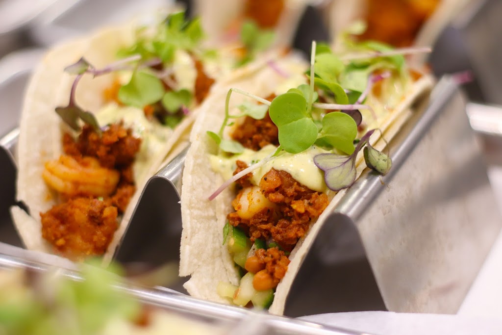 Roots Restaurant | restaurant | 13499 Bell Tower Dr Suite E-518A, Fort Myers, FL 33907, USA | 2394373935 OR +1 239-437-3935