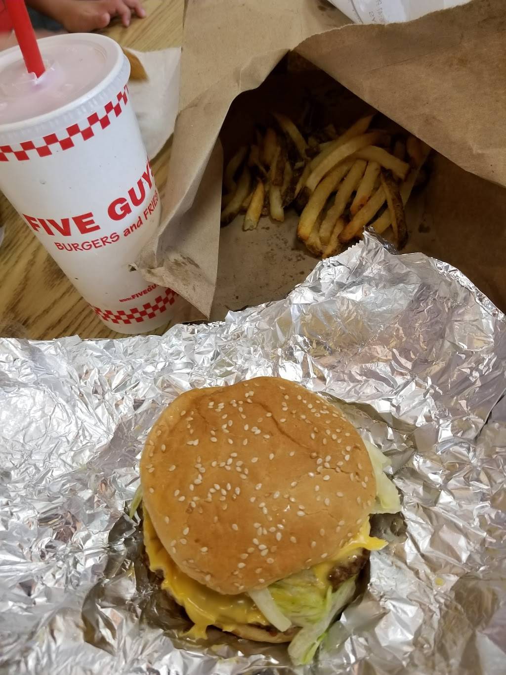 Five Guys | meal takeaway | 21 E Broad St, Westfield, NJ 07090, USA | 9082322499 OR +1 908-232-2499