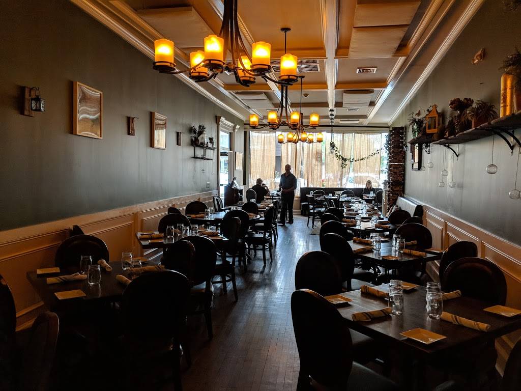 Aesops Fable Restaurant | restaurant | 13 King St, Chappaqua, NY 10514, USA | 9142383858 OR +1 914-238-3858