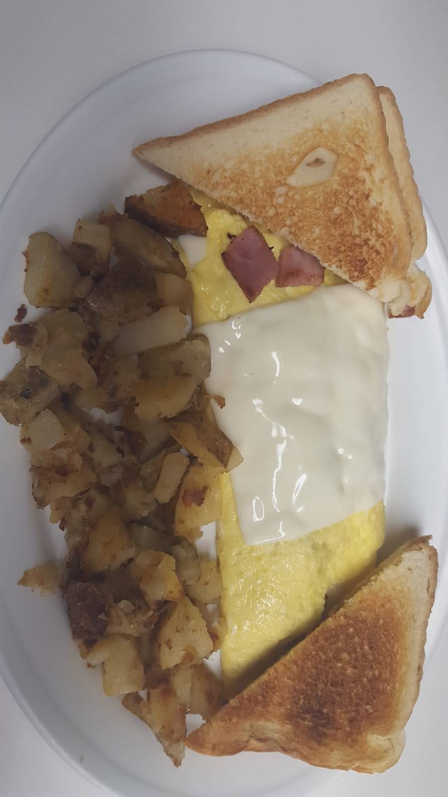 Missis Place | restaurant | 375 E Jackson St, Thompson, PA 18465, USA | 5707272007 OR +1 570-727-2007