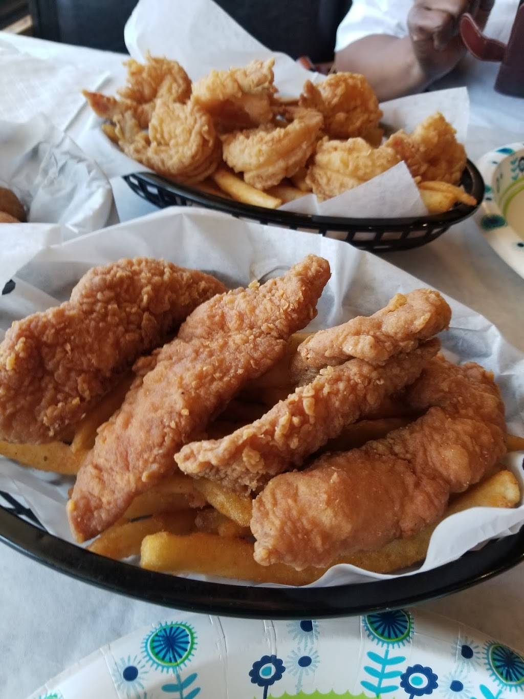 Cary Crab House | restaurant | 220 Crossroads Blvd #2460, Cary, NC 27518, USA | 9192339828 OR +1 919-233-9828