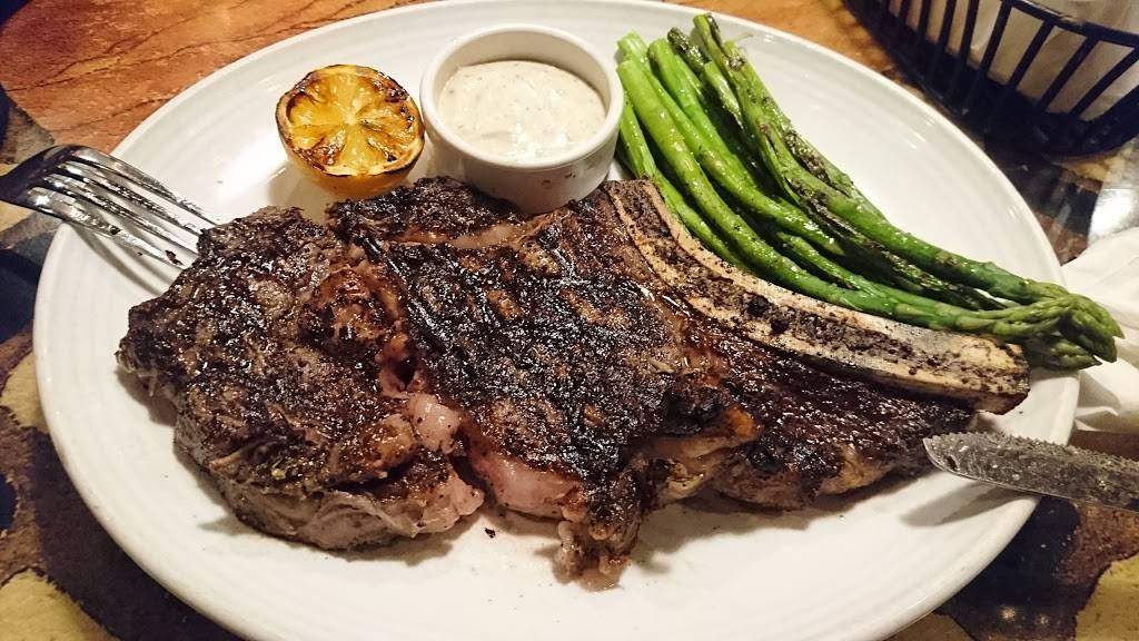 Carrabbas Italian Grill | restaurant | 5646 W Bell Rd, Glendale, AZ 85308, USA | 6028636444 OR +1 602-863-6444