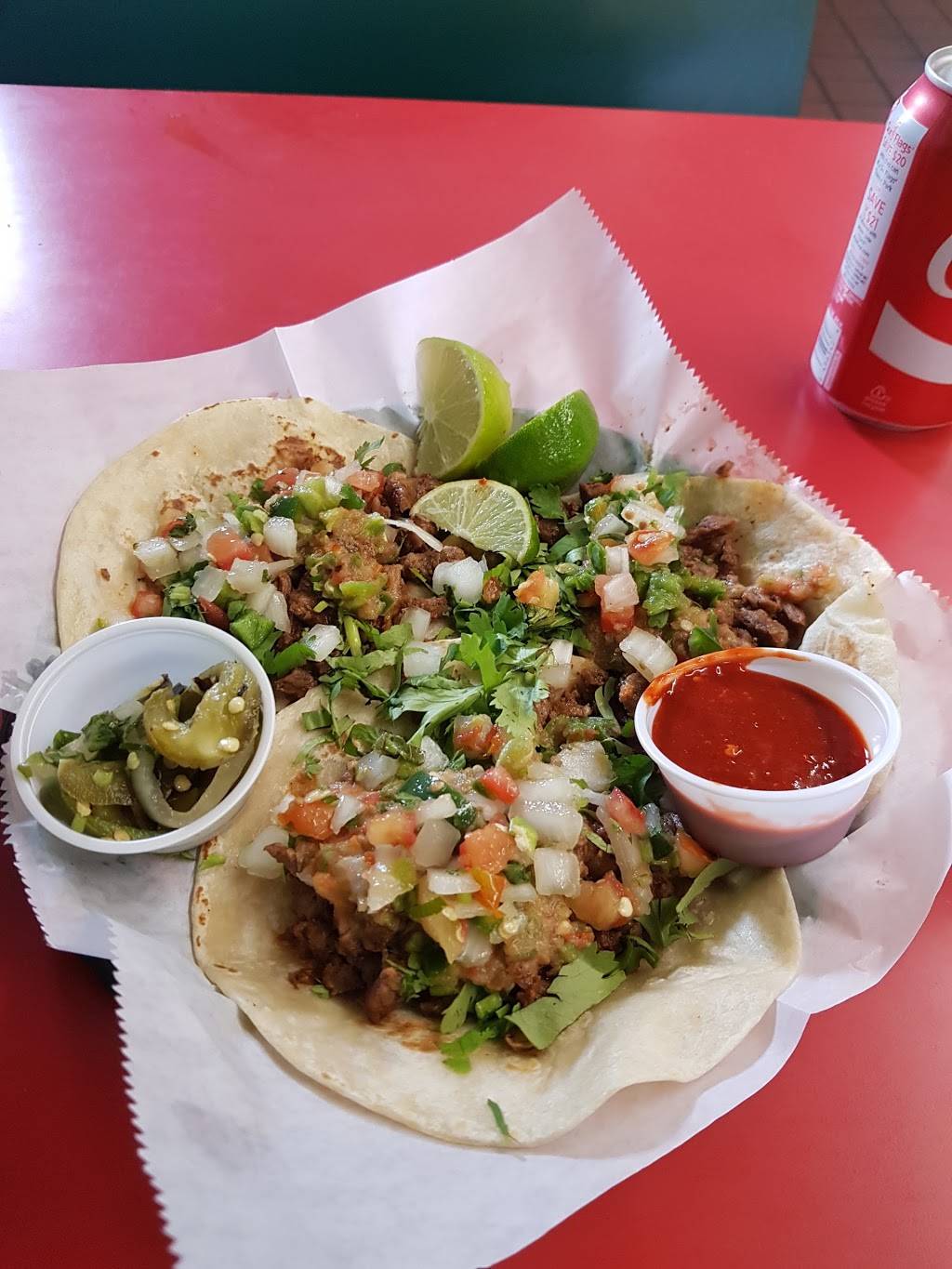 La Palma Taqueria | restaurant | 309 W Avenue G, Conroe, TX 77301, USA | 9365396792 OR +1 936-539-6792