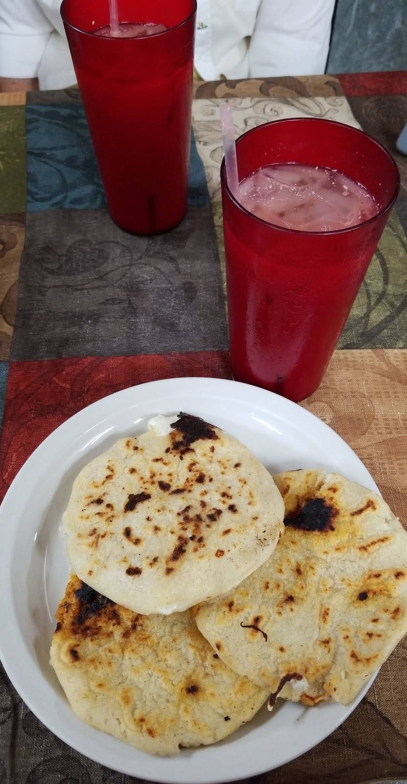 El Proveedor Pupuseria | restaurant | 850 S 21st St, Fort Pierce, FL 34950, USA | 7722524991 OR +1 772-252-4991