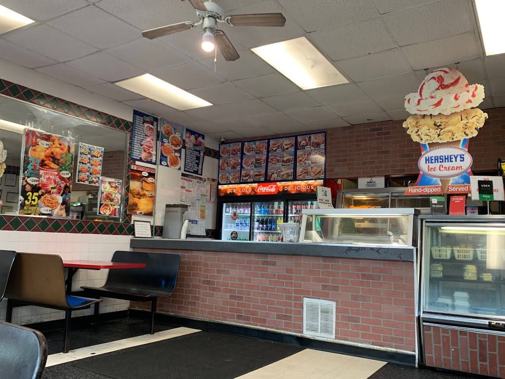 Crown Fried Chicken | restaurant | 205 Broadway #2, Lawrence, MA 01840, USA | 9786823785 OR +1 978-682-3785