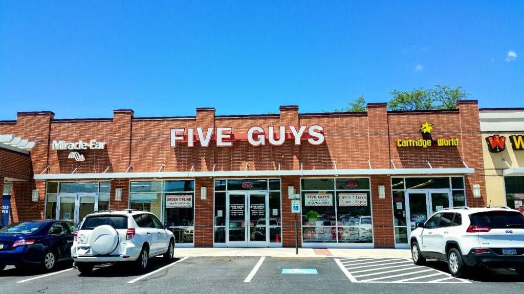 Five Guys | meal takeaway | 3420 Pleasant Valley Blvd, Altoona, PA 16602, USA | 8149442001 OR +1 814-944-2001
