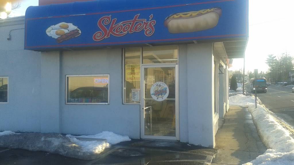 Skooters | restaurant | 365 Boston Rd, Springfield, MA 01109, USA | 4137961625 OR +1 413-796-1625