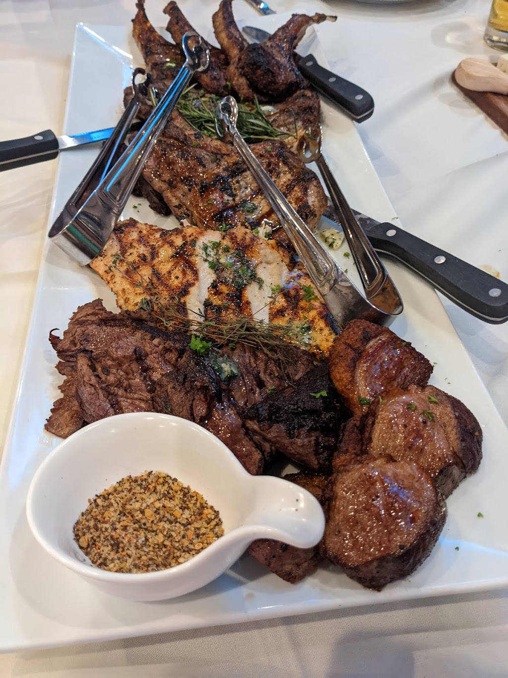 Athena Restaurant | restaurant | 933 N Brand Blvd, Glendale, CA 91202, USA | 8189675300 OR +1 818-967-5300