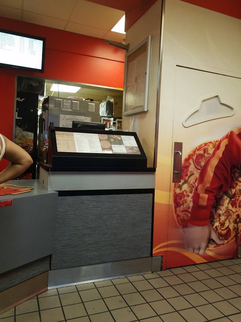 Pizza Hut | restaurant | 2771 Monument Rd Suite 13, Jacksonville, FL 32225, USA | 9046414333 OR +1 904-641-4333