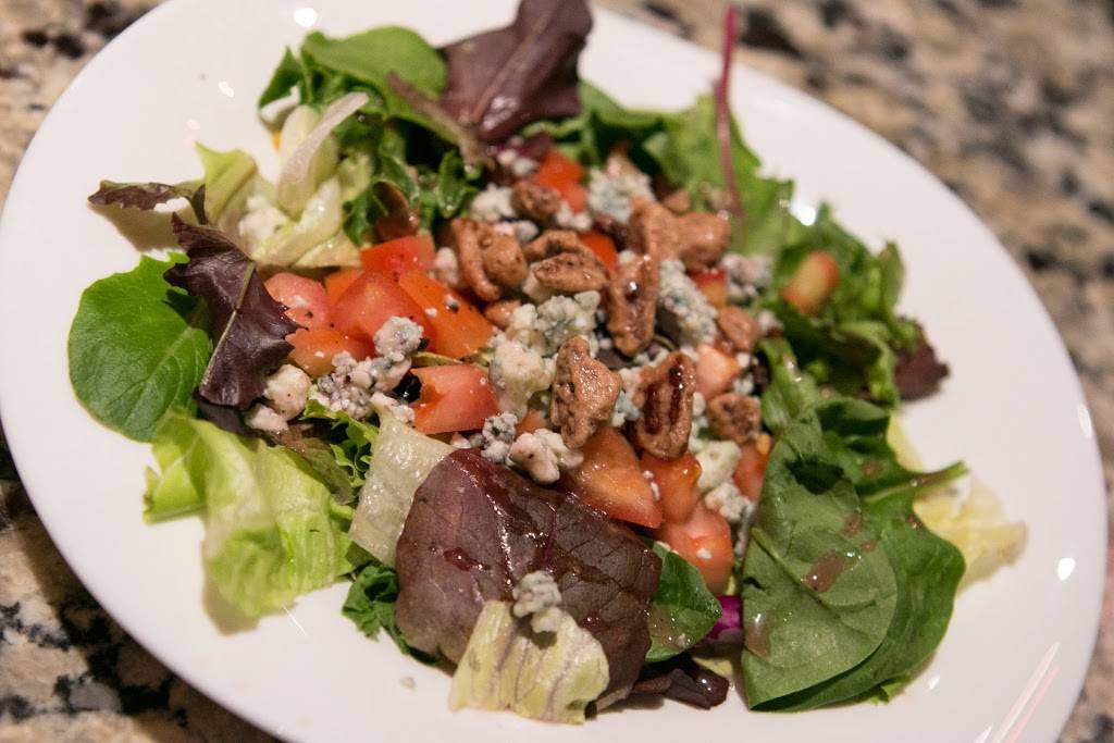 The Melting Pot | restaurant | 2377 Broadhollow Rd, Farmingdale, NY 11735, USA | 6317524242 OR +1 631-752-4242