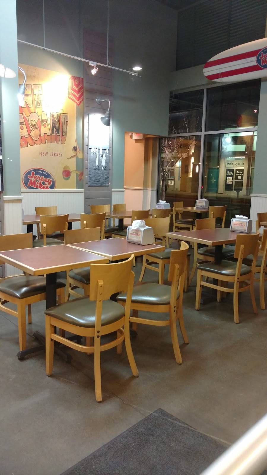 Jersey Mikes Subs | meal takeaway | 10123 NE Cascades Pkwy, Portland, OR 97220, USA | 5033883734 OR +1 503-388-3734