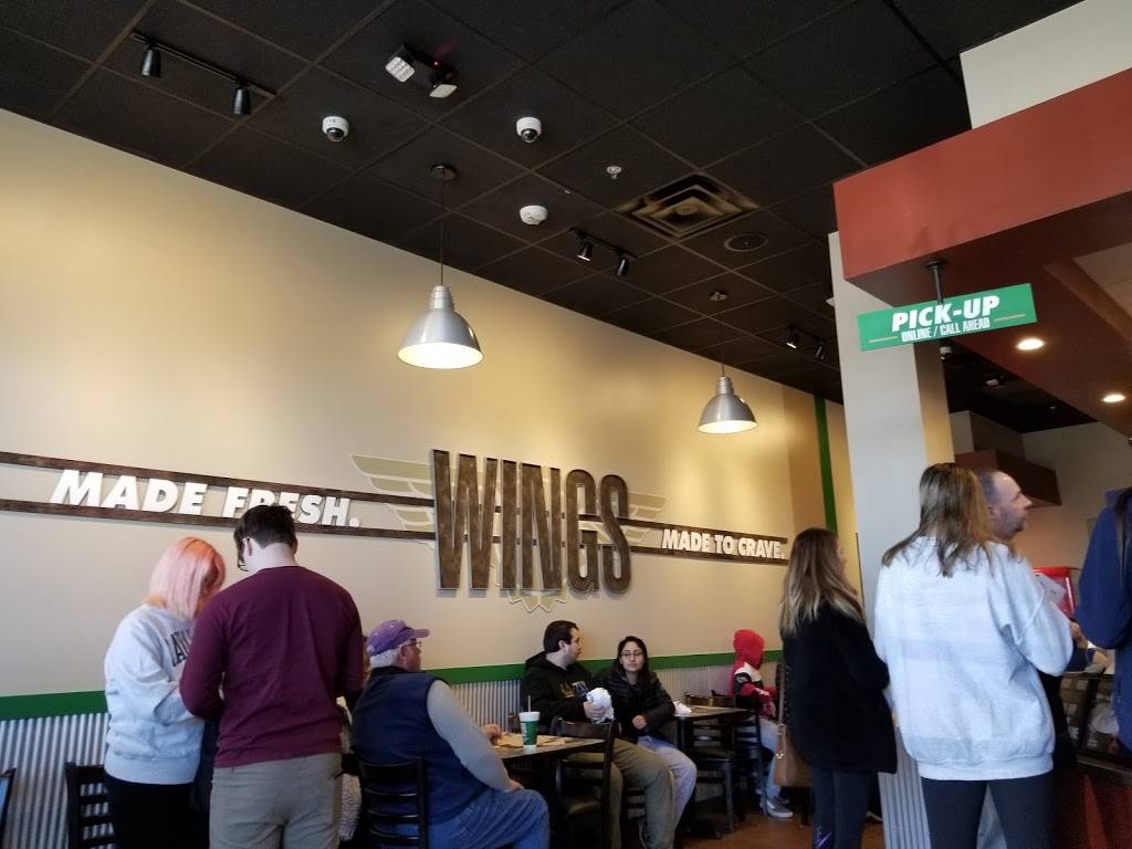 Wingstop | restaurant | 195 N Parker St, Olathe, KS 66061, USA | 9133939464 OR +1 913-393-9464