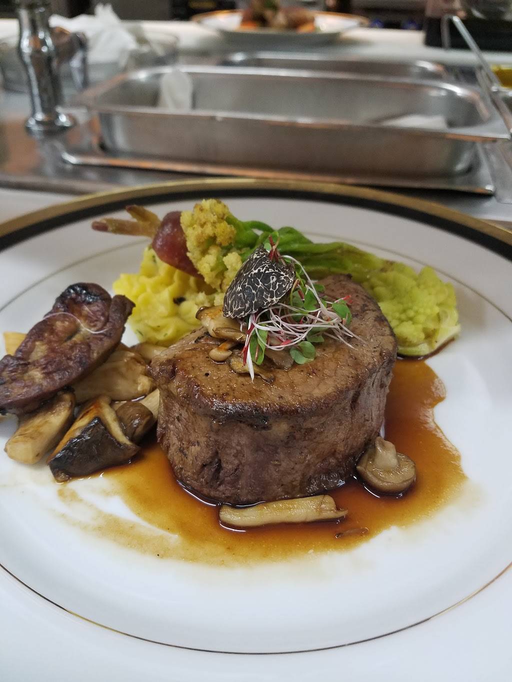 The Argyle | restaurant | 934 Patterson Ave, San Antonio, TX 78209, USA | 2108241496 OR +1 210-824-1496