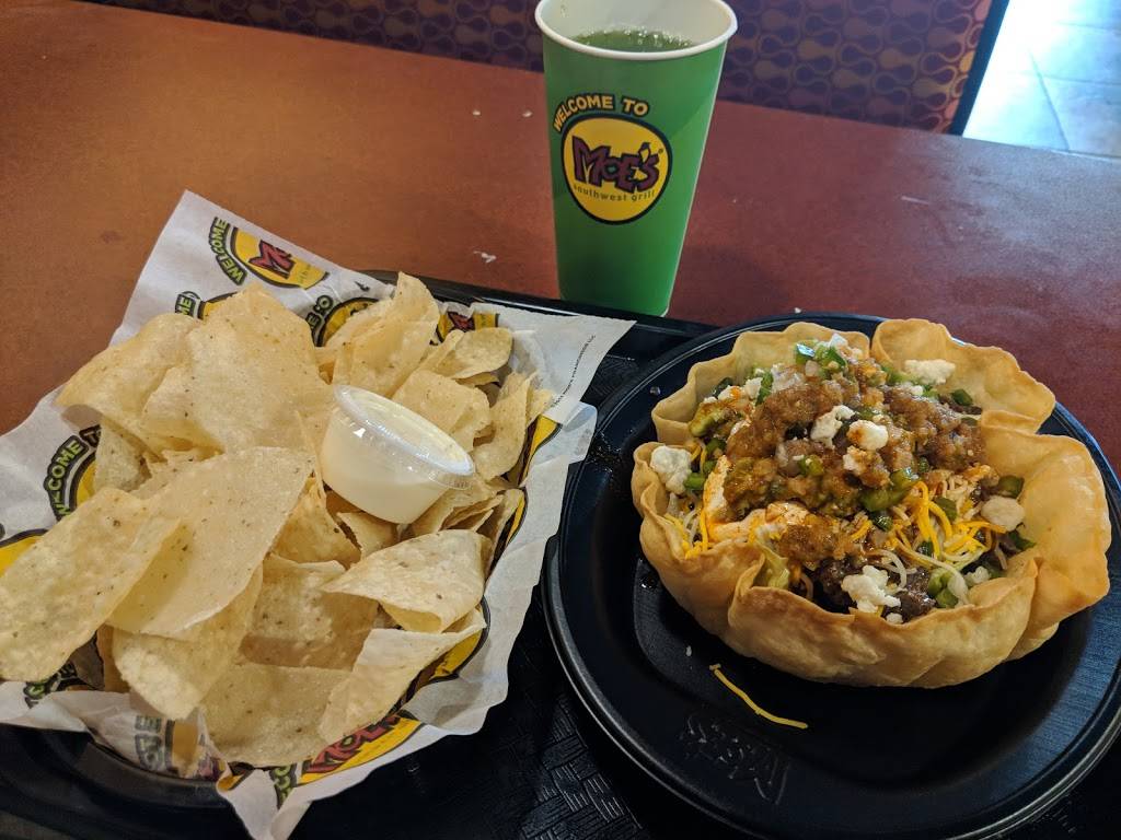 Moes Southwest Grill | restaurant | 10429 Olive Blvd, Creve Coeur, MO 63141, USA | 3147316637 OR +1 314-731-6637